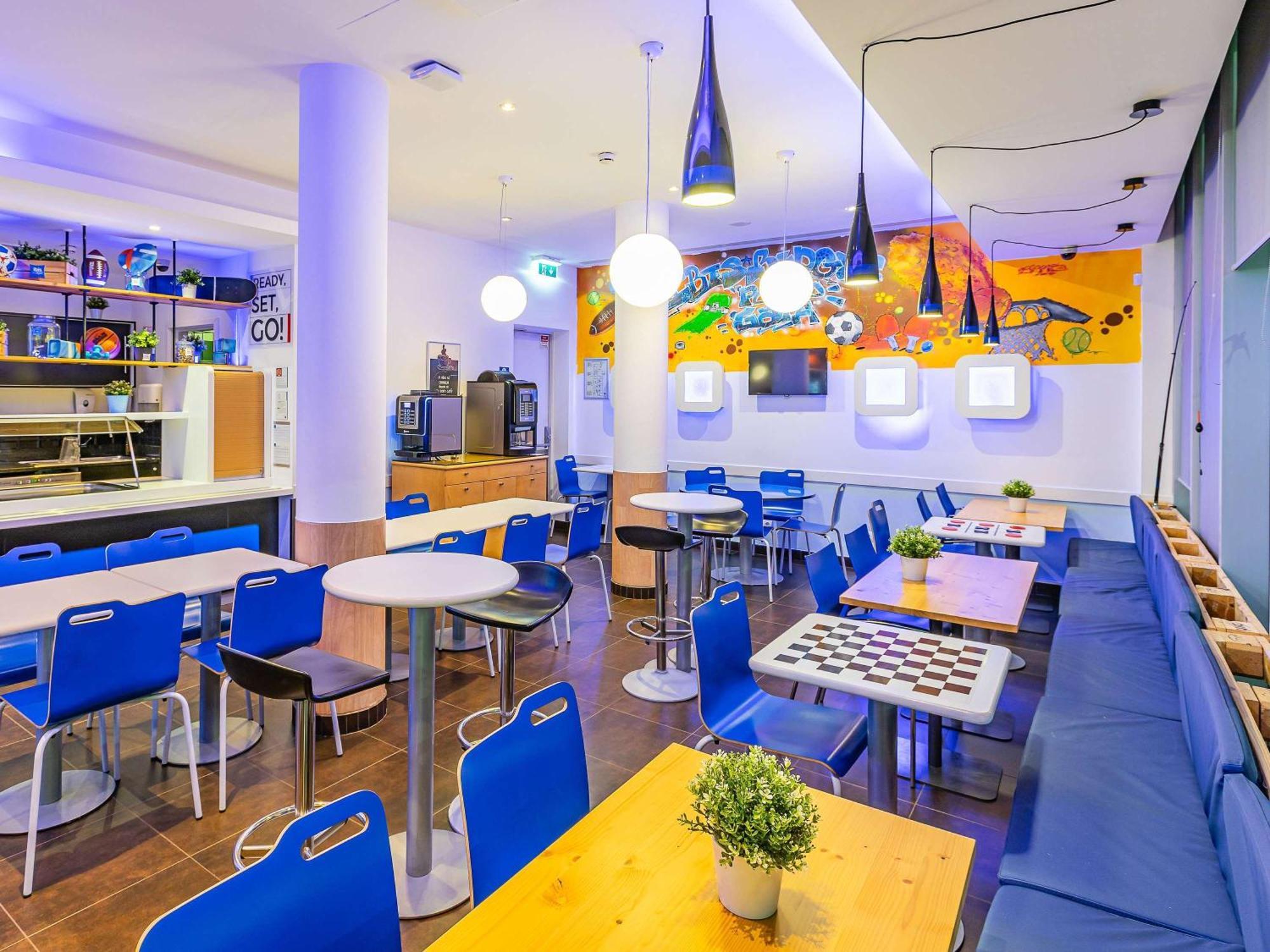 Hotel ibis Budget Porto Gaia Vila Nova de Gaia Buitenkant foto